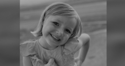 Eliana.