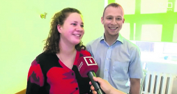Trešajā aprīlī dzimušo trīnīšu vecāki Anastasija un Maksims Bičkovski.