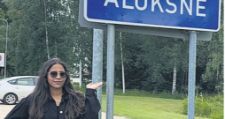 Indijas dienvidos Haidarabadā dzimusī Kulsuma Fatima Baiga Latvijā dzīvo jau piecus gadus. Viņa bieži ciemojas Alūksnē.