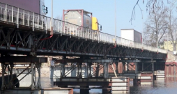 Pagaidu tilts Salacgrīvā.