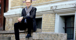 Jurģis Šķilters: "Mans ieteikums – paraudzīties uz politiķu attieksmi pret zinātni. Zinātnes vietā kaut kas cits (nauda, vara, sazvērestības teorijas vai māņticība) ir ceļš uz atpalicību, tumsonību un nekurieni."