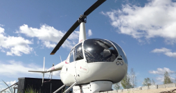 "Sadales tīkls" elektrolīniju apsekošanai izmanto pat speciālus helikopterus.
