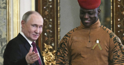 Burkinafaso vadonis Traore (no labās) 9.–10. maijā viesojās Maskavā, kur viņu uzņēma Krievijas diktators Vladimirs Putins.