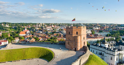 Viļņas evakuācijas plāns ticis sākotnēji izstrādāts, rēķinoties ar pretinieka iebrukumu, bet tas var tikt izmantots arī dabas katastrofas, kodoluzbrukuma vai svarīgas infrastruktūras sabrukuma gadījumā.