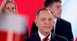 Karols Navrockis.