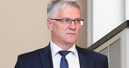 Par Balvu novada mēru ievēlēts Jānis Trupovnieks, kurš jau ir vadījis Balvu pilsētu un novadu, bet tas bija pirms vairāk nekā desmit gadiem. Viņš ir bijis arī 12. Saeimas deputāts.