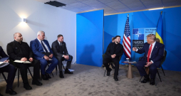 Volodimirs Zelenskis un Donalds Tramps Hāgā. NATO samits. 