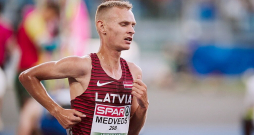 Artūrs Medveds pērn Eiropas čempionātā Romā. Viņam pieder četri Latvijas rekordi dažādās garajās skriešanas distancēs.