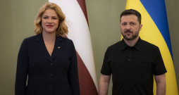 Volodimirs Zelenskis un Evika Siliņa.