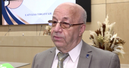Latvijas Tirgotāju asociācijas valdes priekšsēdētājs Henriks Danusēvičs.