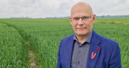 Uldis Vangalis spēles laukumu redz gan no lauksaimnieka, gan mežsaimnieka, gan mednieka skatu punkta.