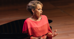 Elīna Garanča.