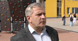 Normunds Balabka, Ulbrokas vidusskolas direktors.