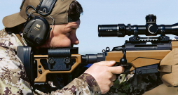 Artūrs Surmovičs, mednieku un makšķernieku kluba "Tūjas" vadītājs. Artūrs Surmovičs, mednieku un makšķernieku kluba "Tūjas" vadītājs.