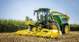 'John Deer Kemper'