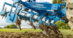 'Lemken Onyx' irdinātājs. 'Lemken Onyx' irdinātājs.