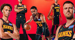 Kristaps Porziņģis un "Hawks".