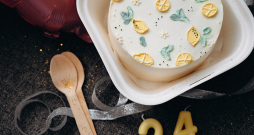 Citronu bento kūka. Citronu bento kūka.