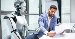 Lielāko vairākumu neironu tīklu esot apmācījuši autori, kuriem piemīt izteikti kreisi orientēti politiskie uzskati. Lielāko vairākumu neironu tīklu esot apmācījuši autori, kuriem piemīt izteikti kreisi orientēti politiskie uzskati.