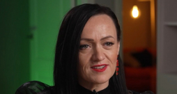 Televīzijas šova “Ģimene burkā” dalībniece Agrita Bindre.