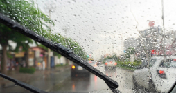 Līdzekli izmanto redzamības uzlabošanai lietū. Līdzekli izmanto redzamības uzlabošanai lietū.