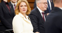 Ministru prezidente Evika Siliņa un finanšu ministrs Arvils Ašeradens.