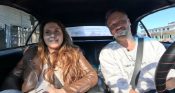 Aktieris Andris Bulis šovā "Slavenības. Bez filtra" sarunā ar radio personību Sandu Dejus. 