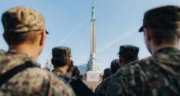 Valsts aizsardzības dienesta karavīri pēc dienesta jūtas disciplinētāki, stiprāki – gan fiziski, gan arī emocionāli, tāpat pārliecinātāki par savām spējām, kā arī piederīgāki savai valstij