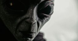 Kā saprasties ar atnācējiem no kosmosa.