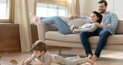 Silto grīdu sistēmas ir universālas, tās var pievienot gandrīz jebkuram siltuma avotam