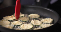 Kraukšķīgie kabači ar sieru.