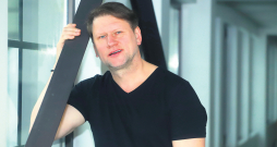 Baritons Jānis Apeinis. Baritons Jānis Apeinis.