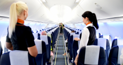 Aviokompānijas "SmartLynx Airlines" jaunā Boeing 737 MAX 8 lidmašīna lidostā "Rīga".