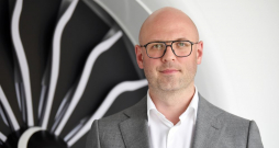 Aviokompānijas SIA "SmartLynx Airlines" izpilddirektors Edvins Demeņus.