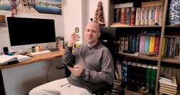 Uģis Kuģi. Uģis Kuģi.