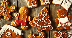 Piparkūkas ar glazūru. Piparkūkas ar glazūru.