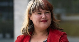 Veronika Kliforda Karlosa.