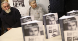 Atver grāmatu "Juris Podnieks. Dienasgrāmatas. 1975-1981".