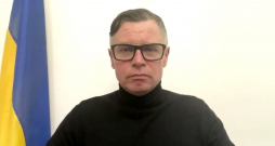 Jurijs Saks, Ukrainas aizsardzības ministra bijušais padomnieks. Jurijs Saks, Ukrainas aizsardzības ministra bijušais padomnieks.