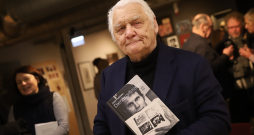 Agris Redovičs: "Šajās piezīmēs ļoti labi redzams, kā Juris Podnieks aug, kā aug viņa radošā pašapziņa, kā no operatora pārliecinoši kļūst par režisoru."