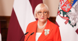 4. maija Deklarācijas kluba prezidente Velta Čebotarenoka.