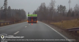 Aizturētā dzērājšofera vadītais kravas automobilis.