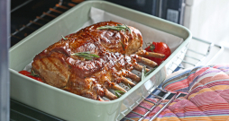 Lai cepetis būtu sulīgs, mīksts un aromātisks, jāievēro vairāki nosacījumi. Lai cepetis būtu sulīgs, mīksts un aromātisks, jāievēro vairāki nosacījumi.