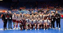 Latvijas sieviešu florbola izlase. Latvijas sieviešu florbola izlase.