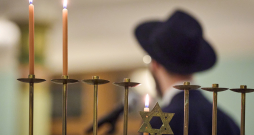 Hanuka. Ilustratīvs attēls. Hanuka. Ilustratīvs attēls.