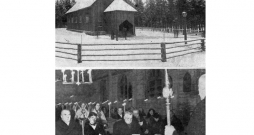 Usmas baznīca un tās iesvētīšana 1935. gada 13. decembrī. Usmas baznīca un tās iesvētīšana 1935. gada 13. decembrī.