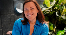 Elizabete Reičela Puče.