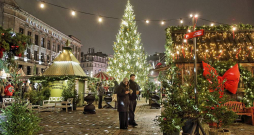 Ziemassvētku tirdziņš Rīgā Doma laukumā būs atvērts līdz 4. janvārim.