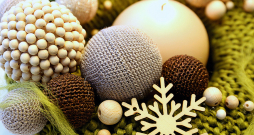 Adīts Adventes vainags.