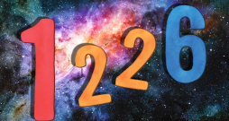 Jaunais gads pēc numeroloģiskās formulas atklājas kā skaitļa 1 gads, taču katram ciparam – 2, 2 un 6 – ir arī sava nozīme. Kopējā kombinācija 226 sniedz vēl dziļāku skatījumu uz gaidāmo laiku.